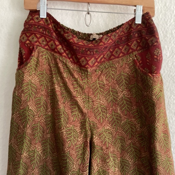 Boho Flowy Wide Leg Elasticized Wide Waistband With Pockets Dharma Imports M/L - Picture 2 of 5